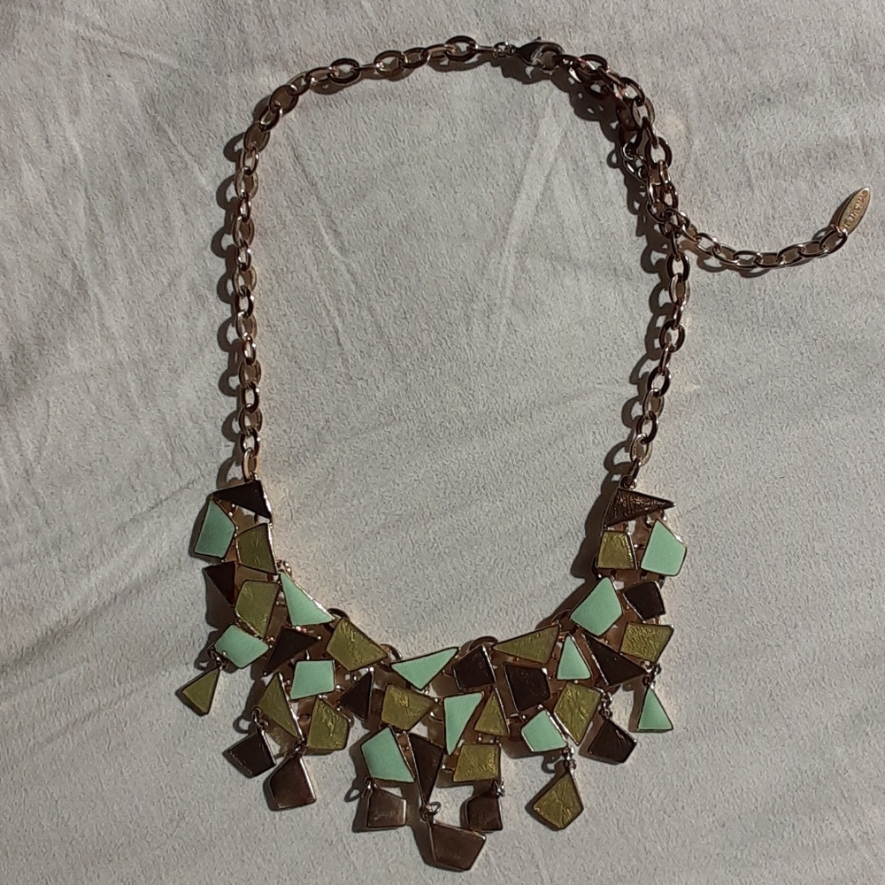 Statement necklace - Picture 2 of 6